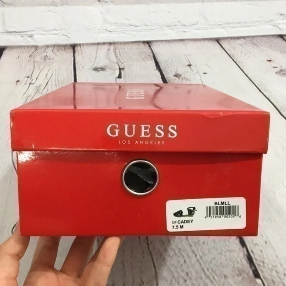 New Guess vegan leather black & white floral espadrilles ankle strap with box
